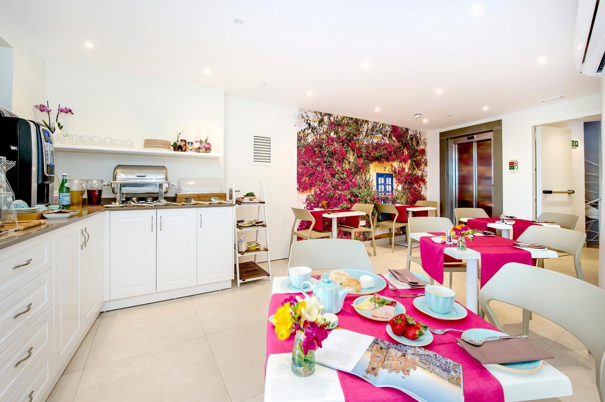 Viewpoint Boutique Living Hotell Xlendi Exteriör bild