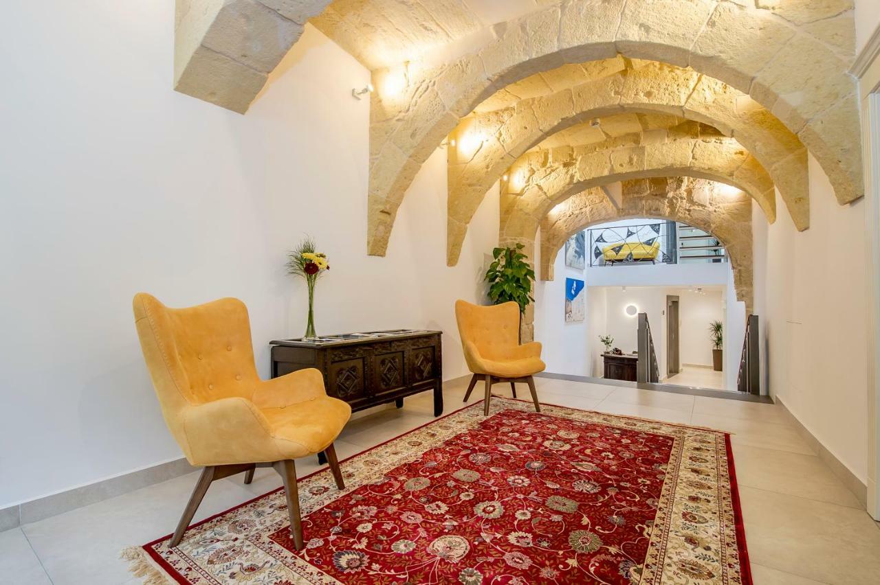 Viewpoint Boutique Living Hotell Xlendi Exteriör bild